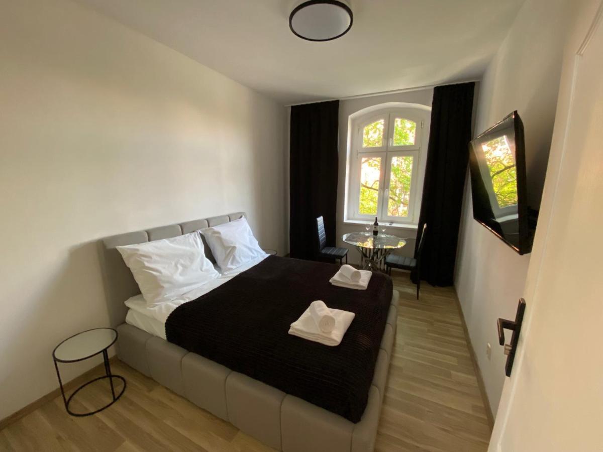 Stary Toruń Vip Rooms Apartment מראה חיצוני תמונה