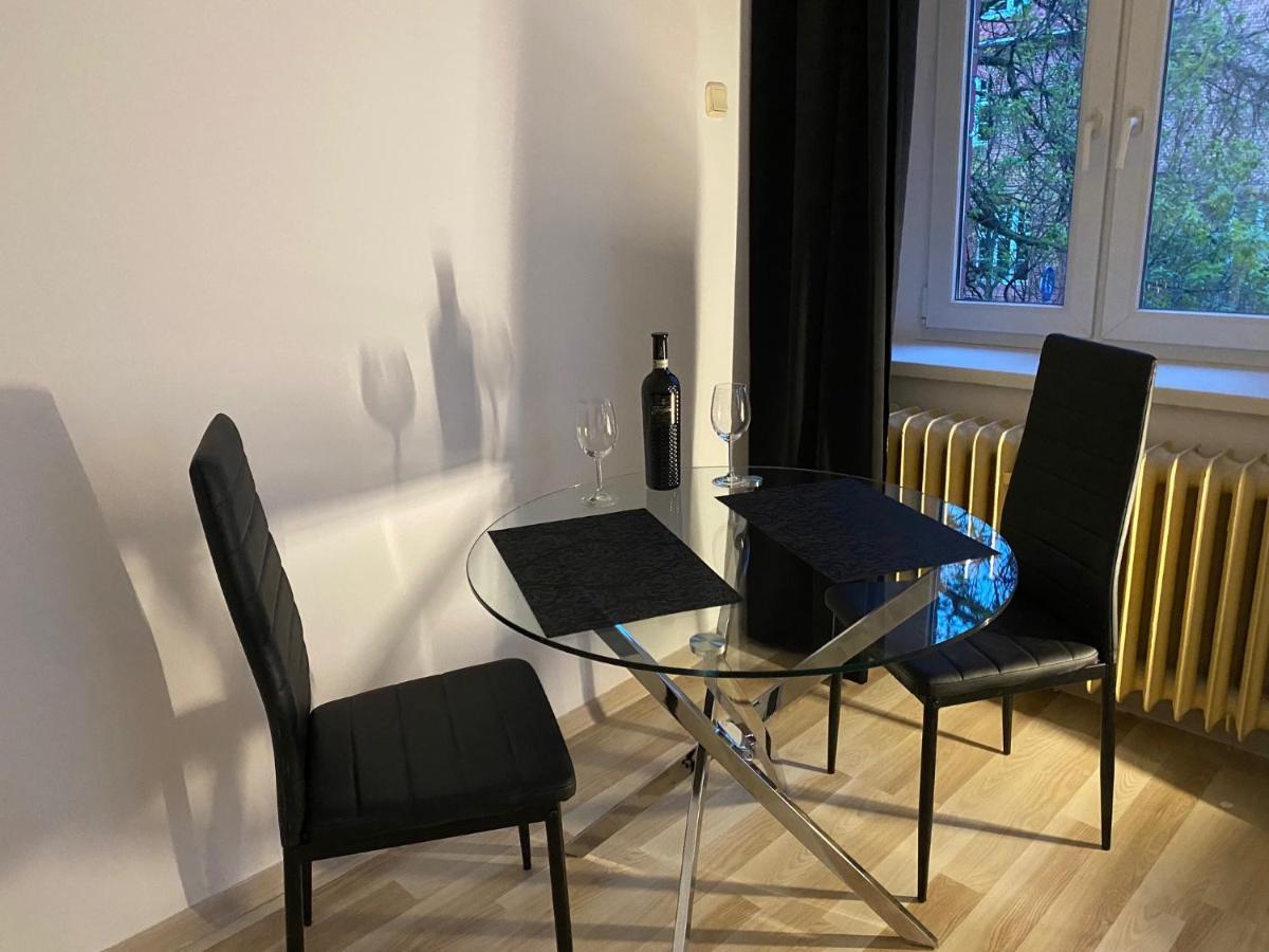 Stary Toruń Vip Rooms Apartment מראה חיצוני תמונה